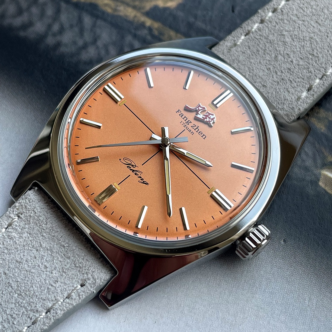 Merkur Watch Salmon Dial Watch - đánh giá và giá Seiko Watch Presage